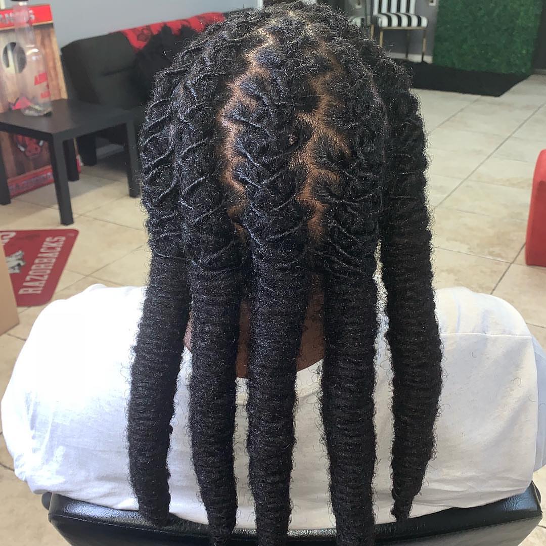 how to twist dreads yourself: Long braided locs