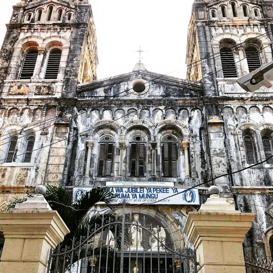 Last Minute Sansibar: Visit St. Joseph's Cathedral in Stone Town, Zanzibar