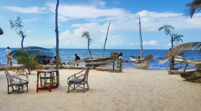 Pictures of East Africa: Boats at Mahaba Beach