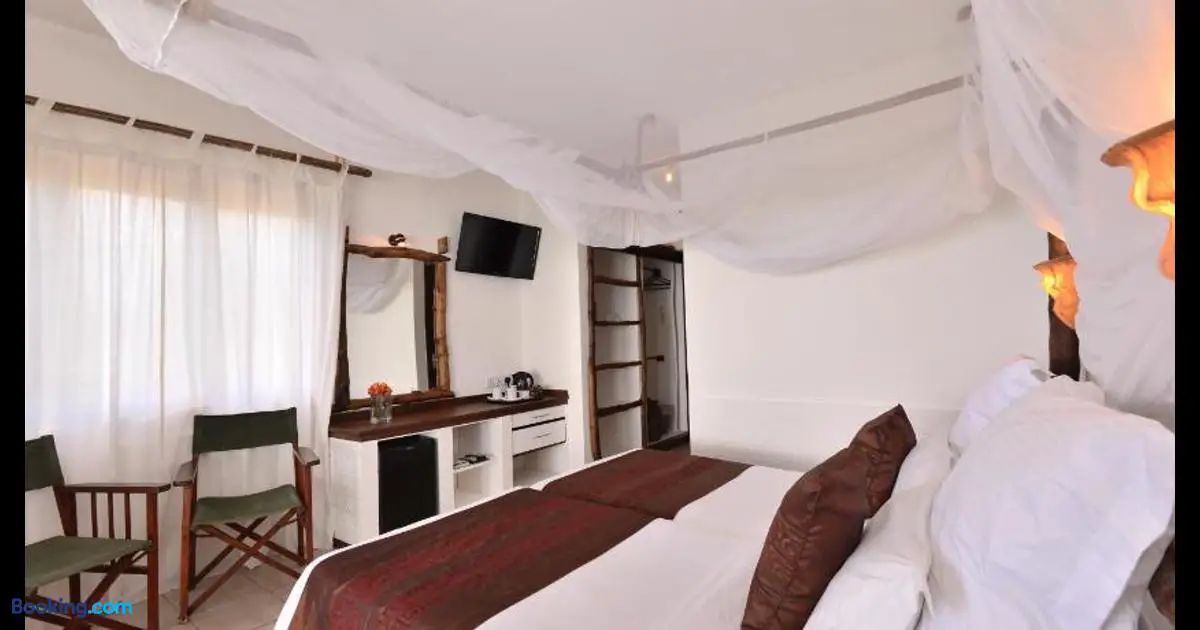 Luxury Spa Hotel in Mombasa: A room at Bahari Beach Mombasa