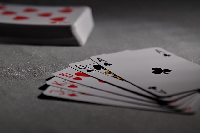 7s game rules - a hand of cards