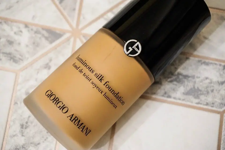 1Best Foundation for Mature Skin: Giorgio Armani Luminous Silk Foundation