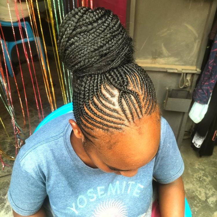 Unique Mwongezo Hairstyles