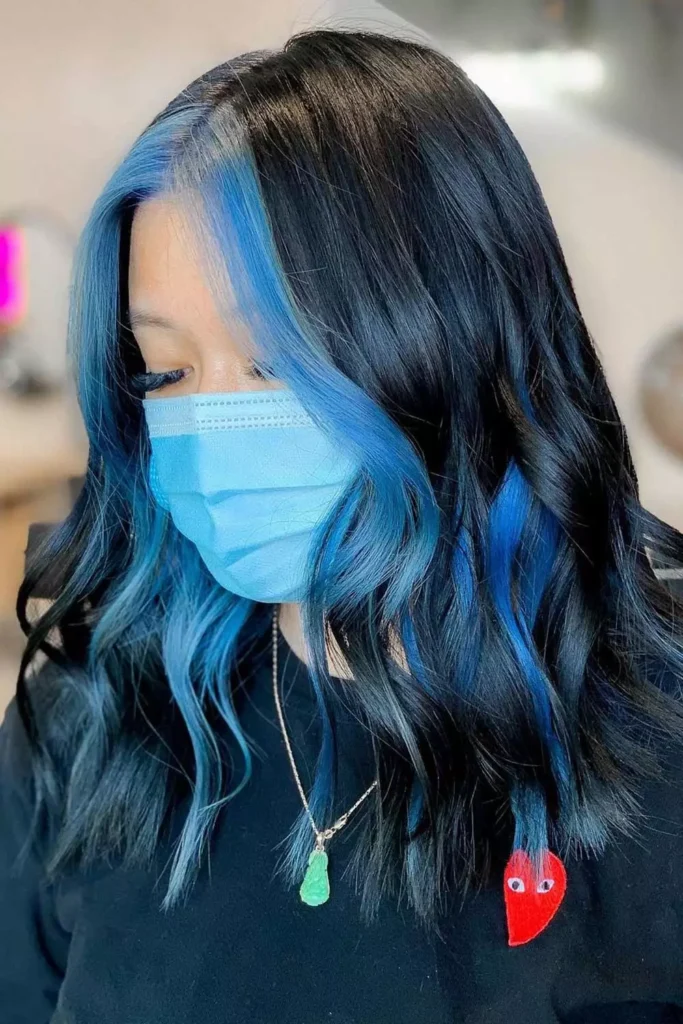 Dying Hair Highlights: blue face framing layers